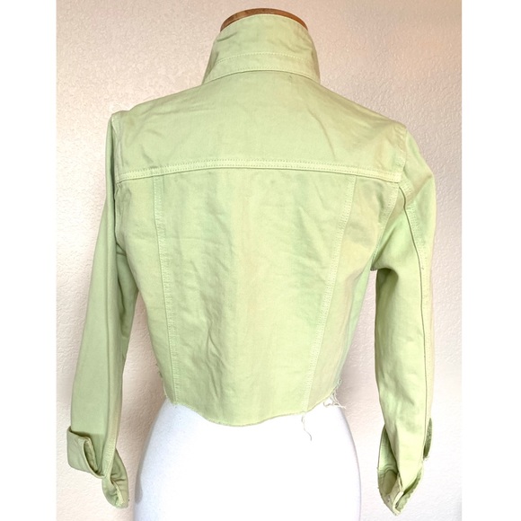 Cropped Jean Jacket - Picture 2 of 4